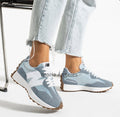 NEW BALANCE 327 AZUL CLARO