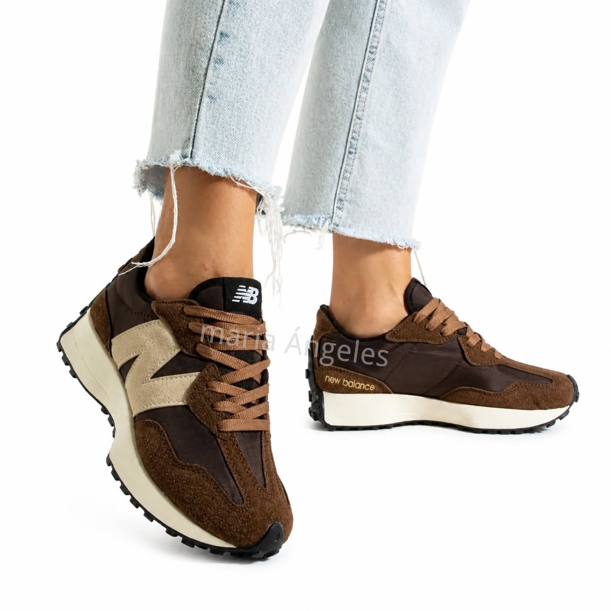 NEW BALANCE 327 CASTANHO BEGE