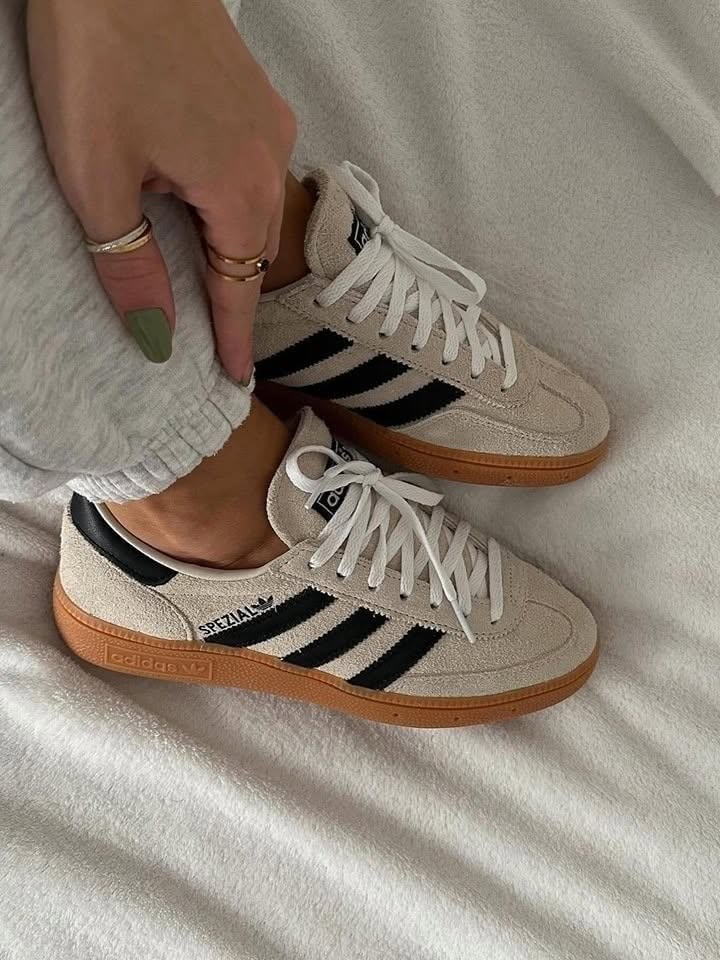 ADIDAS SPEZIAL BEGE PRETO