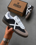 MUNICH PRETO BRANCO